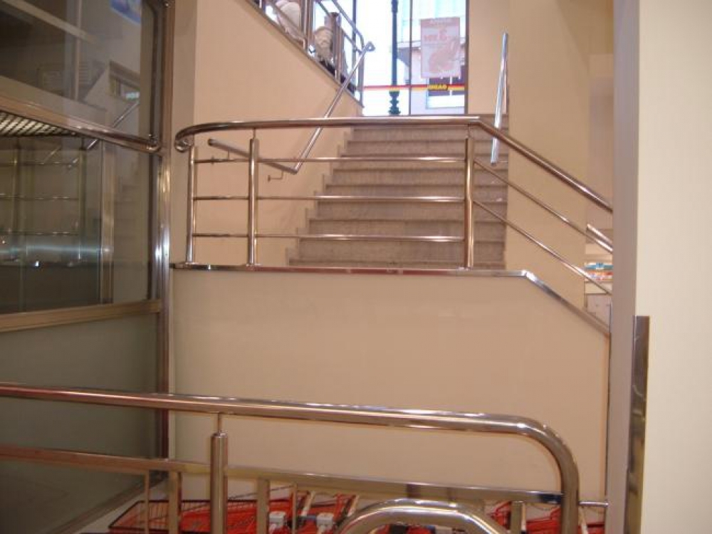 Mobiliario profesional en acero inoxidable